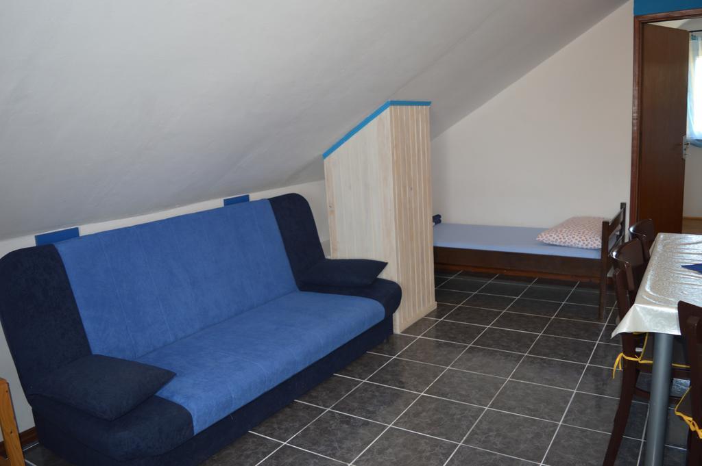 Apartments Malnar Novi Vinodolski Szoba fotó