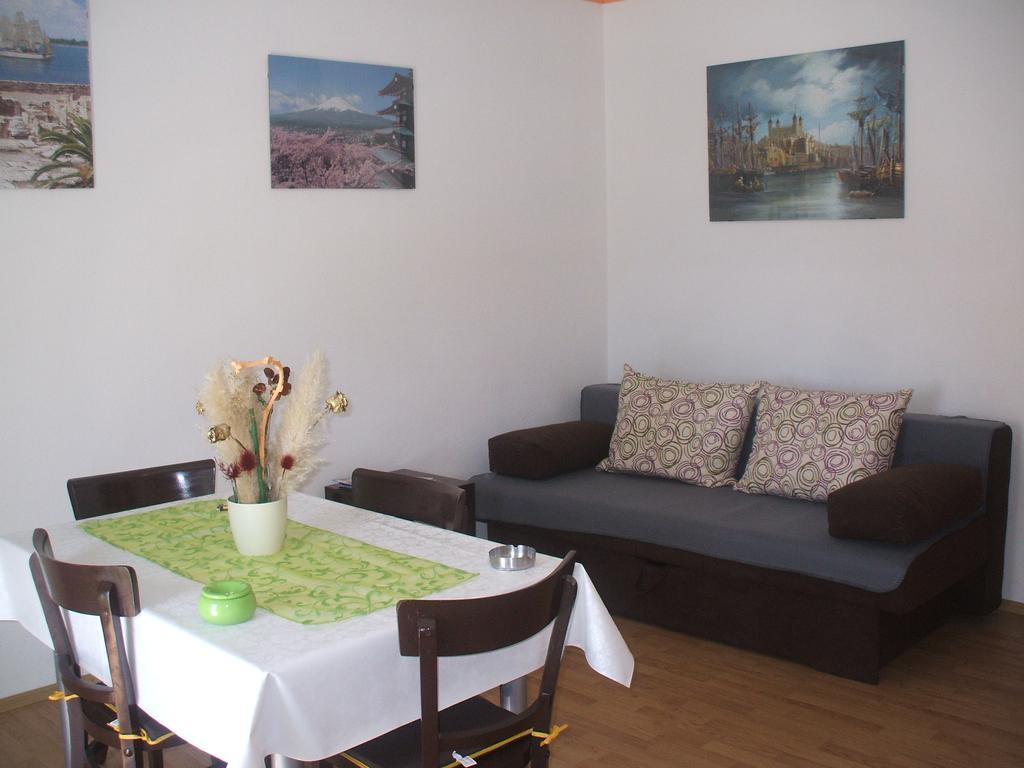 Apartments Malnar Novi Vinodolski Kültér fotó