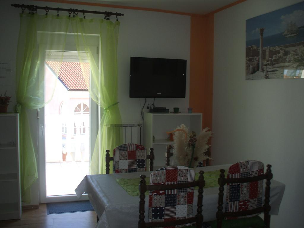 Apartments Malnar Novi Vinodolski Kültér fotó